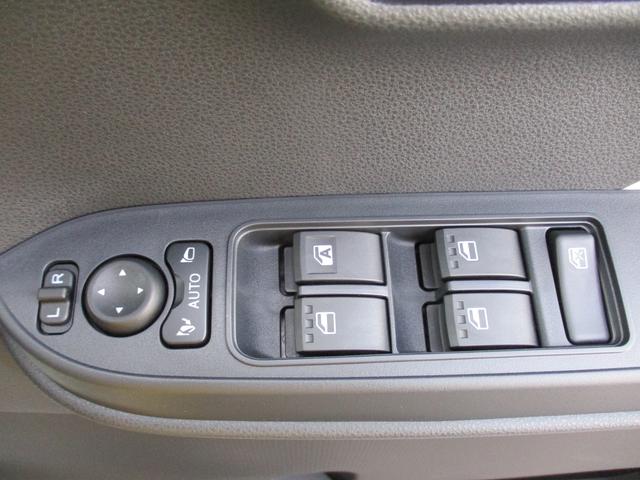 タントＬＲ７年式　届出済み未使用車　キーフリー　４ｋｍ（福岡県）の中古車