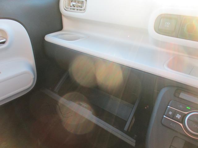 ムーヴキャンバスストライプスＧＲ７年式　届出済み未使用車　キーフリー　６ｋｍ（福岡県）の中古車