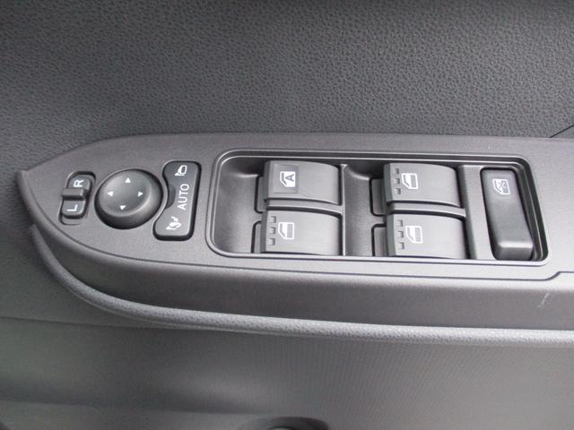 タントカスタムＸＲ７年式　届出済み未使用車　両側パワースライドドア　４ｋｍ（福岡県）の中古車