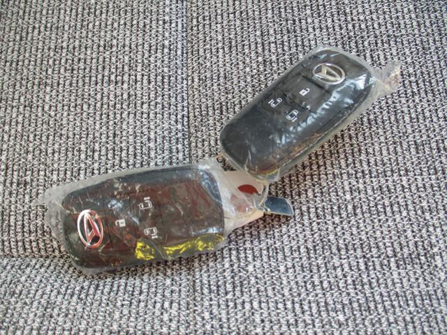 ムーヴキャンバスストライプスＧＲ７年式　届出済み未使用車　両側パワースライドドア　９ｋｍ（福岡県）の中古車