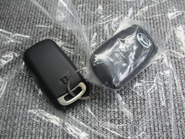 ムーヴキャンバスストライプスＧＲ７年式　届出済み未使用車　両側パワースライドドア　２ｋｍ（福岡県）の中古車