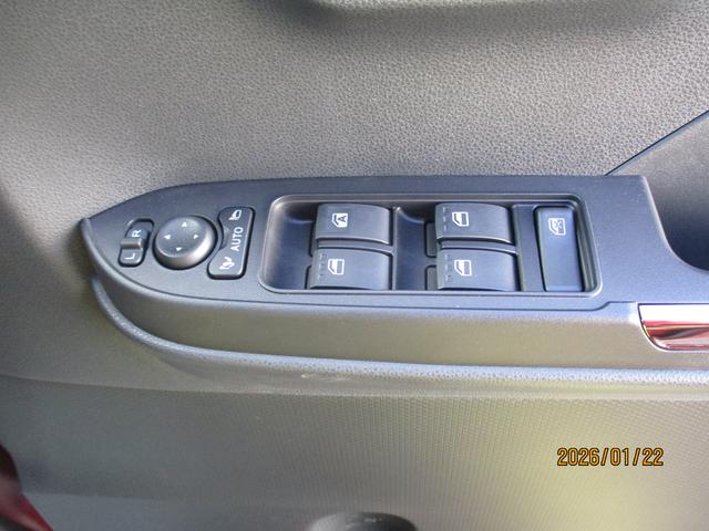 タントカスタムＸＲ７年式　届出済み未使用車　左右パワースライドドア　５ｋｍ（福岡県）の中古車