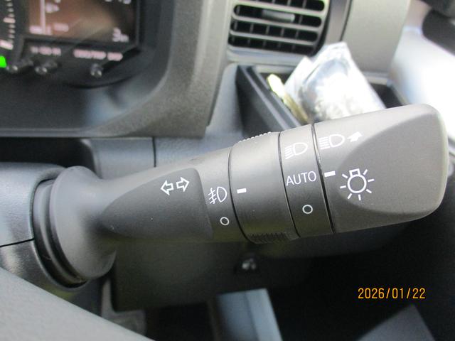 ハイゼットトラックジャンボエクストラＲ７年式　届出済み未使用車　４ＷＤ　９インチディスプレイオーディオ　　２ｋｍ（福岡県）の中古車