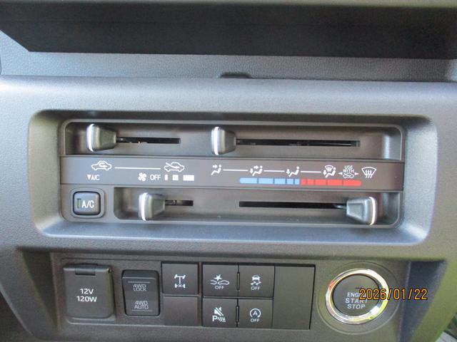 ハイゼットトラックジャンボエクストラＲ７年式　届出済み未使用車　４ＷＤ　９インチディスプレイオーディオ　　２ｋｍ（福岡県）の中古車