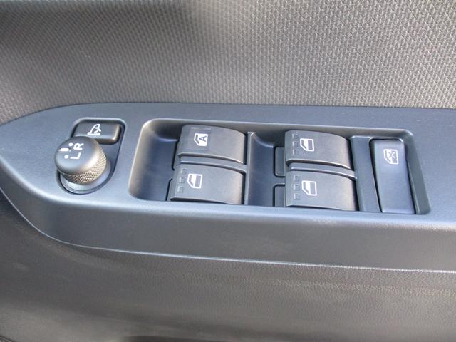 ミライースＸ　ＳＡIIIＲ７年式　届出済み未使用車　キーレス　２ｋｍ（福岡県）の中古車