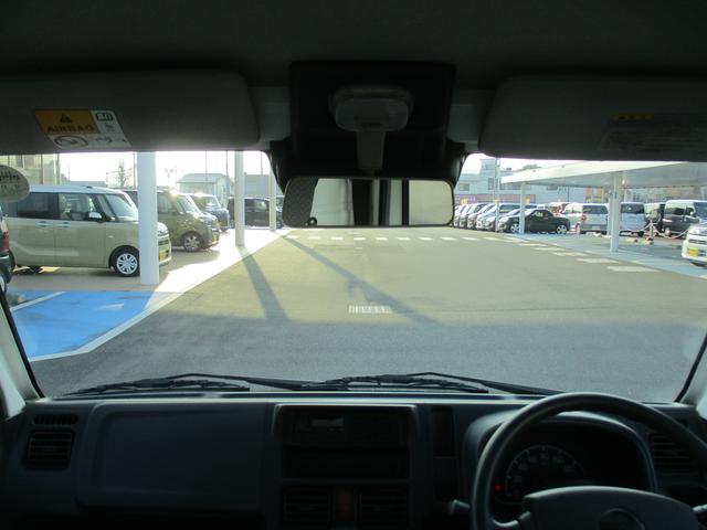 ＮＴ１００クリッパートラックＤＸ　セーフティパッケージＲ２年式　４ＷＤ　オートマ　３９０２８ｋｍ（福岡県）の中古車