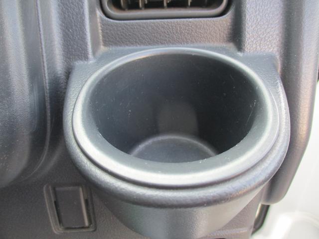 ＮＴ１００クリッパートラックＤＸ　セーフティパッケージＲ２年式　４ＷＤ　オートマ　３９０２８ｋｍ（福岡県）の中古車