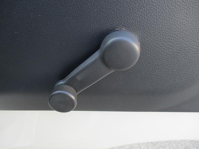 ＮＴ１００クリッパートラックＤＸ　セーフティパッケージＲ２年式　４ＷＤ　オートマ　３９０２８ｋｍ（福岡県）の中古車