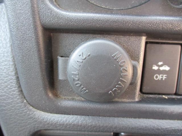 ＮＴ１００クリッパートラックＤＸ　セーフティパッケージＲ２年式　４ＷＤ　オートマ　３９０２８ｋｍ（福岡県）の中古車