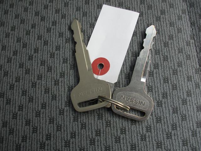 ＮＴ１００クリッパートラックＤＸ　セーフティパッケージＲ２年式　４ＷＤ　オートマ　３９０２８ｋｍ（福岡県）の中古車