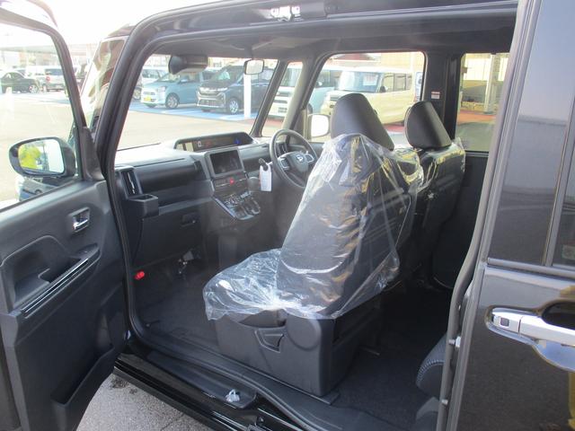 タントカスタムＸＲ７年式　届出済み未使用車　キーフリー　４ｋｍ（福岡県）の中古車