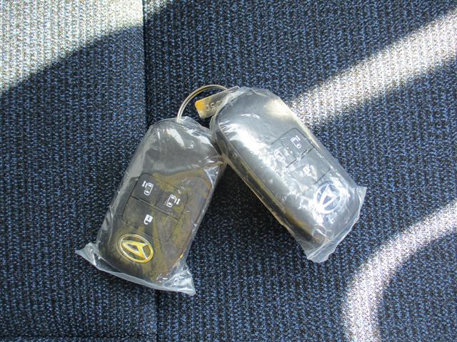 ムーヴキャンバスセオリーＧＲ７年式　届出済み未使用車　キーフリー　３ｋｍ（福岡県）の中古車