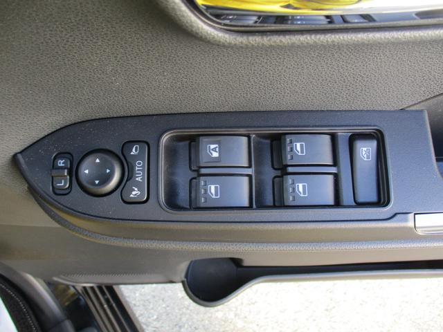 タントカスタムＸＲ６年式　パワースライドドア　キーフリー　７８４２ｋｍ（福岡県）の中古車