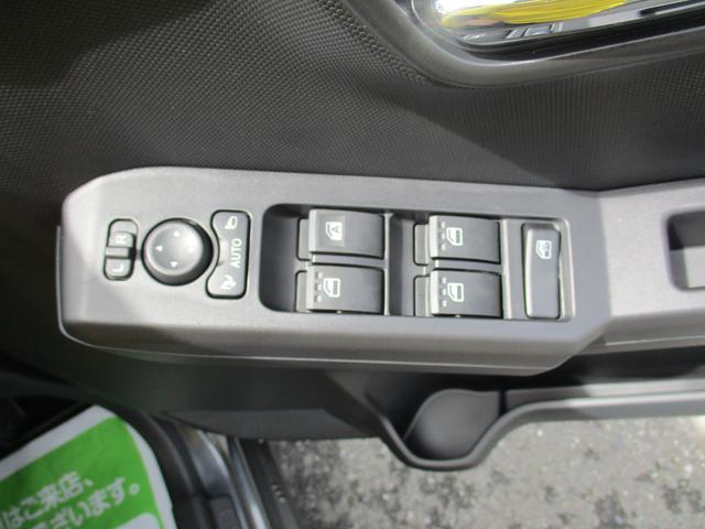 タフトＧ　ダーククロムベンチャーＲ７年式　試乗車ＵＰ　キーフリー　３９ｋｍ（福岡県）の中古車