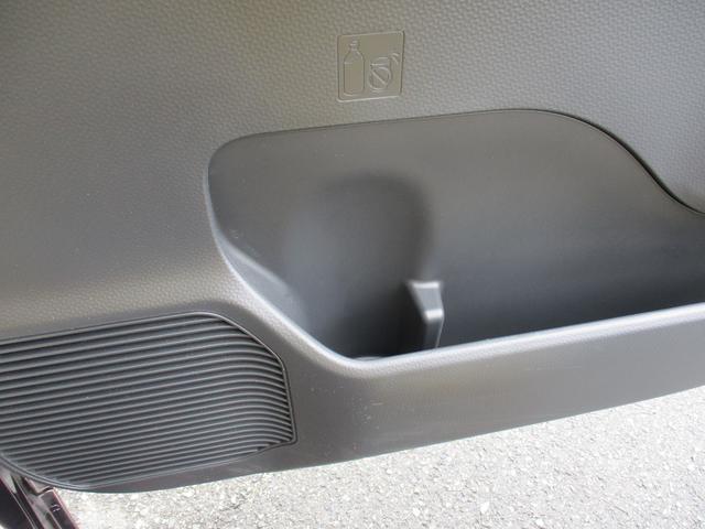 トールカスタムＧＲ７年式　ディスプレイオーディオ　キーフリー　５６１０ｋｍ（福岡県）の中古車