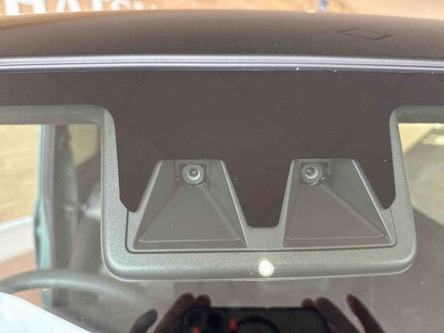 タフトＧインパネシフト　プッシュスタートスイッチ　電子カードキー　電動パーキングブレーキ　スタイリッシュガラスルーフ　レーンキープアシスト　オートマチックハイビーム　アルミホイール　ＡＢＳ　衝突被害軽減Ｂ（鹿児島県）の中古車