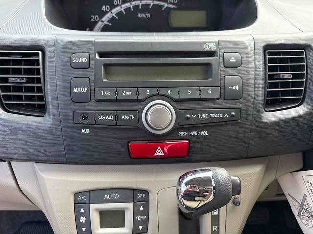 ムーヴＸインパネシフト　ＣＤプレーヤー　運転席助手席エアバッグ　オートエアコン　アルミホイール　ＡＢＳ　センターアームレスト　パワーウィンドウ（鹿児島県）の中古車