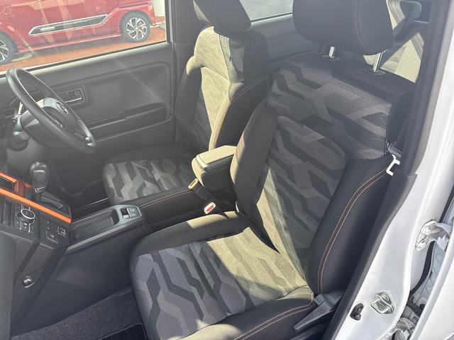 タフトＧターボターボ車　インパネシフト　プッシュスタートスイッチ　電子カードキー　　カーナビ　シートヒーター　　アルミ　オートマチックハイビーム　ガラスルーフ　レーンアシスト　ＡＢＳ　衝突軽減ブレーキサポート（鹿児島県）の中古車