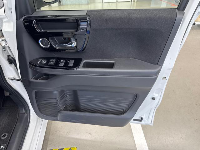 N−BOXカスタムLインパネシフト プッシュスタートスイッチ 電子カードキー アルミホイール ABS 両側スライドドア(鹿児島県)の中古車