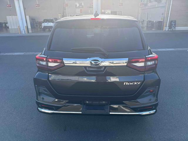 ロッキープレミアムプッシュスタートスイッチ 電子カードキー 衝突軽減システム 車線逸脱警報 アルミホイール ABS ナビゲーション リアシートモニター(鹿児島県)の中古車