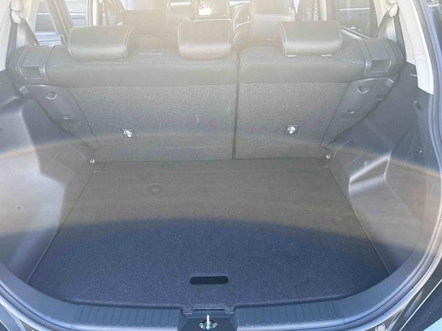 ロッキープレミアムプッシュスタートスイッチ 電子カードキー 衝突軽減システム 車線逸脱警報 アルミホイール ABS ナビゲーション リアシートモニター(鹿児島県)の中古車