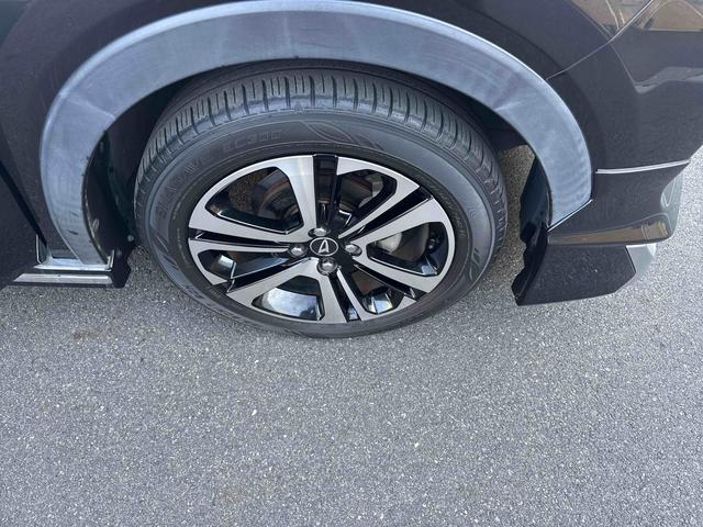 ロッキープレミアムプッシュスタートスイッチ 電子カードキー 衝突軽減システム 車線逸脱警報 アルミホイール ABS ナビゲーション リアシートモニター(鹿児島県)の中古車