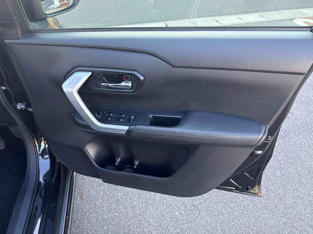 ロッキープレミアムプッシュスタートスイッチ 電子カードキー 衝突軽減システム 車線逸脱警報 アルミホイール ABS ナビゲーション リアシートモニター(鹿児島県)の中古車