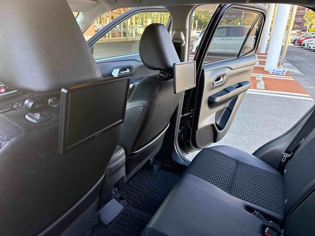 ロッキープレミアムプッシュスタートスイッチ 電子カードキー 衝突軽減システム 車線逸脱警報 アルミホイール ABS ナビゲーション リアシートモニター(鹿児島県)の中古車