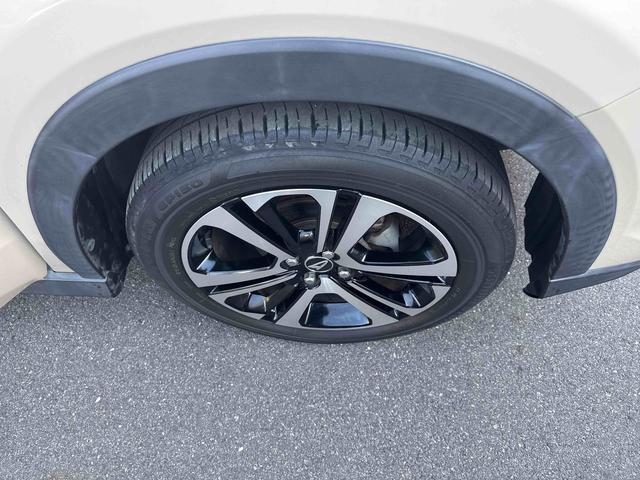 ロッキープレミアムフロアＣＶＴ　衝突軽減システム　車線逸脱警報　アルミホイール　オートハイビーム　ＡＢＳ　ターボ車（鹿児島県）の中古車