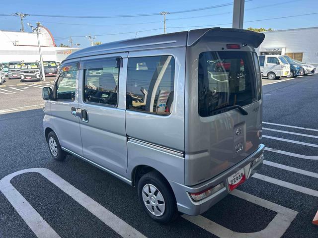 ハイゼットカーゴクルーズターボＳＡIIIターボ車　４ＷＤ車　インパネオートマ　フォグランプ　リモコンキー　両側スライドドア　衝突被害軽減システム　エアコン　パワステ（鹿児島県）の中古車