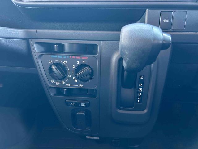 ハイゼットカーゴクルーズターボＳＡIIIターボ車　４ＷＤ車　インパネオートマ　フォグランプ　リモコンキー　両側スライドドア　衝突被害軽減システム　エアコン　パワステ（鹿児島県）の中古車