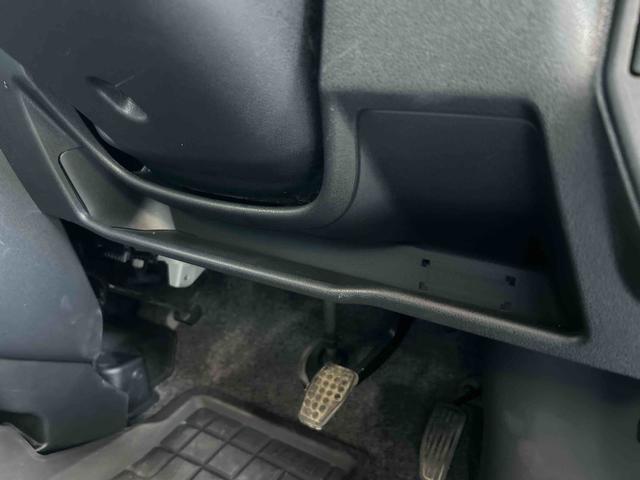 ハイゼットカーゴクルーズターボＳＡIIIターボ車　４ＷＤ車　インパネオートマ　フォグランプ　リモコンキー　両側スライドドア　衝突被害軽減システム　エアコン　パワステ（鹿児島県）の中古車