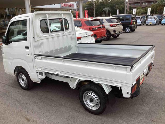 ハイゼットトラックスタンダード切替式４ＷＤ　　フロアＣＶＴ車　衝突回避支援ブレーキ機能　オートマチックハイビーム　レーンキープ　ＡＢＳ　エアコン　パワステ（鹿児島県）の中古車