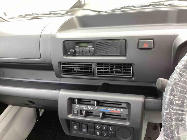 ハイゼットトラックスタンダード切替式４ＷＤ　　フロアＣＶＴ車　衝突回避支援ブレーキ機能　オートマチックハイビーム　レーンキープ　ＡＢＳ　エアコン　パワステ（鹿児島県）の中古車