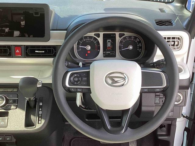 ムーヴキャンバスストライプスＧインパネシフト　プッシュスタートスイッチ　電子カードキー　電動パーキングブレーキ　衝突被害軽減　車線逸脱　オートハイビーム　両側パワースライドドア　ＡＢＳ（鹿児島県）の中古車