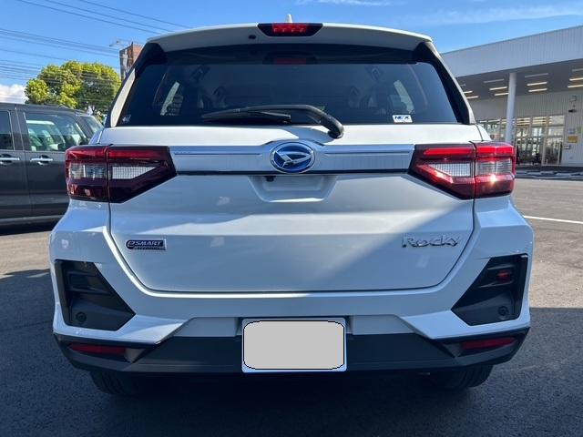 ロッキープレミアムＧ　ＨＥＶ純正カーナビ＆ナビ連動ＦＲドラレコ　パノラマモニター　全車速追従型オートクルーズ　ＥＴＣ　コーナーセンサー　シートヒーター　ＬＥＤヘッドライト　オートライト　プッシュボタンスタート（鹿児島県）の中古車