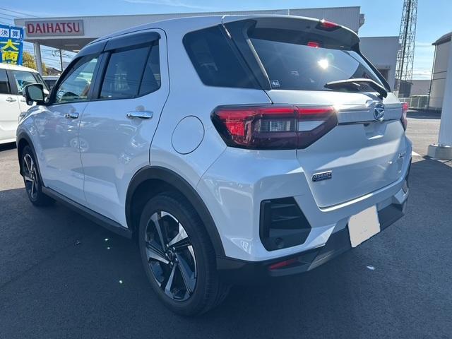 ロッキープレミアムＧ　ＨＥＶ純正カーナビ＆ナビ連動ＦＲドラレコ　パノラマモニター　全車速追従型オートクルーズ　ＥＴＣ　コーナーセンサー　シートヒーター　ＬＥＤヘッドライト　オートライト　プッシュボタンスタート（鹿児島県）の中古車