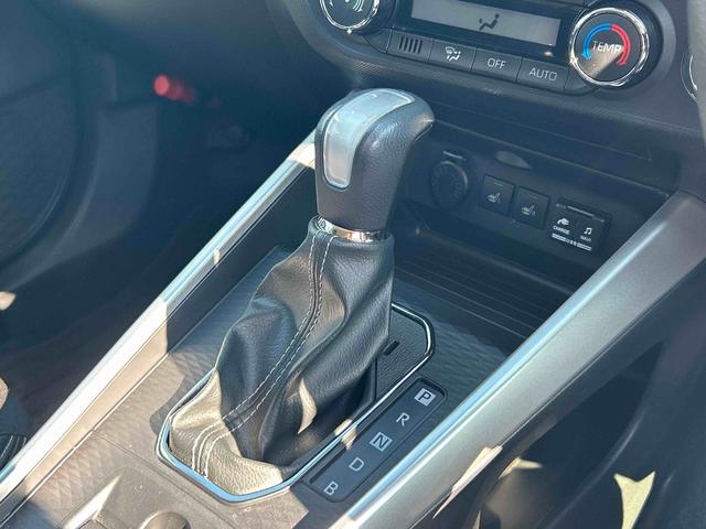 ロッキープレミアムＧ　ＨＥＶ純正カーナビ＆ナビ連動ＦＲドラレコ　パノラマモニター　全車速追従型オートクルーズ　ＥＴＣ　コーナーセンサー　シートヒーター　ＬＥＤヘッドライト　オートライト　プッシュボタンスタート（鹿児島県）の中古車