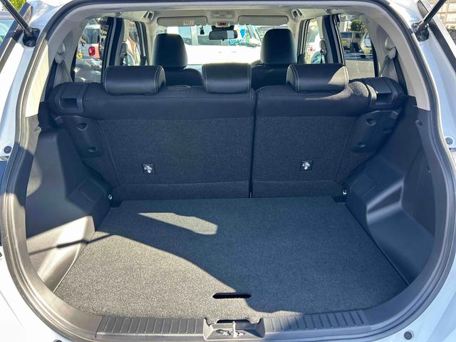 ロッキープレミアムＧ　ＨＥＶ純正カーナビ＆ナビ連動ＦＲドラレコ　パノラマモニター　全車速追従型オートクルーズ　ＥＴＣ　コーナーセンサー　シートヒーター　ＬＥＤヘッドライト　オートライト　プッシュボタンスタート（鹿児島県）の中古車