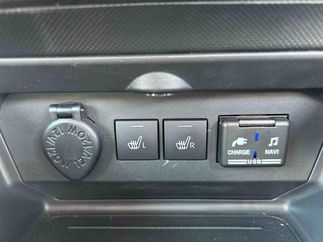 ロッキープレミアムＧ　ＨＥＶ純正カーナビ＆ナビ連動ＦＲドラレコ　パノラマモニター　全車速追従型オートクルーズ　ＥＴＣ　コーナーセンサー　シートヒーター　ＬＥＤヘッドライト　オートライト　プッシュボタンスタート（鹿児島県）の中古車