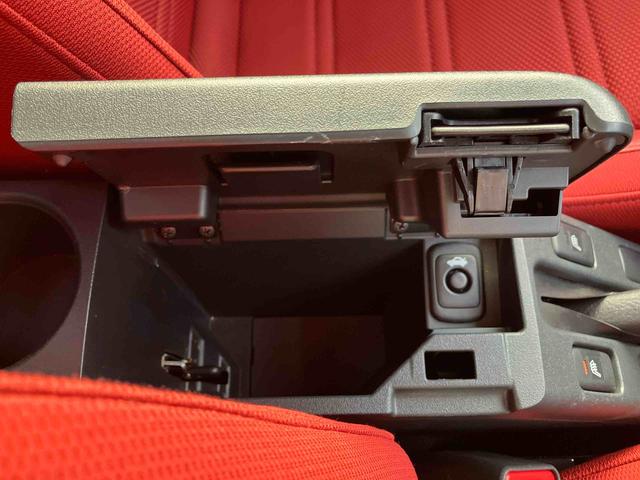 コペンセロ２ＷＤ　ＣＶＴ　ターボ　電動開閉ルール　前席シートヒーター　オートエアコン　カーナビ　アイドリングストップ　プッシュボタンスタート　スマートキー　車検整備付　ワンオーナー車（福島県）の中古車