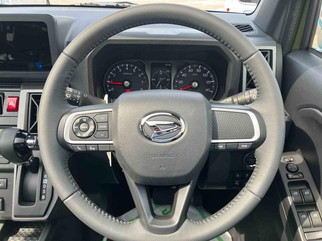 タフトＧ　クロムベンチャー２ＷＤ　ＣＶＴ　６６０ｃｃ　スカイフィールトップ　衝突被害軽減ブレーキ　横滑り防止装置　ＡＢＳ　アイドリングストップ　プッシュボタンスタート　オートエアコン　前席シートヒーター　サイドエアバッグ（福島県）の中古車