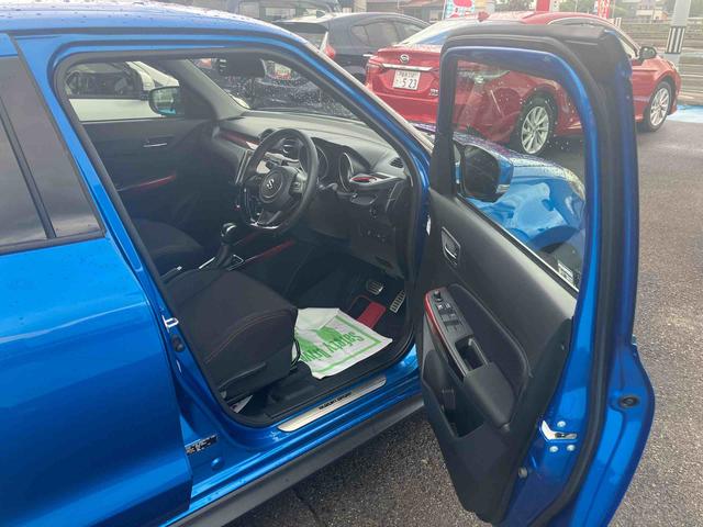 スイフトスポーツベースグレード２ＷＤ　フロア６ＡＴ　１４００ｃｃ　全方位モニター用カメラパッケージ装着車　カーナビ　デュアルセンサーブレーキサポート　サイド・カーテンシールドエアバッグ　インタークラーターボ　パドルシフト（福島県）の中古車