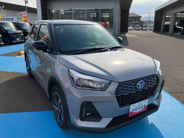 ロッキープレミアムＧ　ＨＥＶ２ＷＤ　ＣＶＴ　１２００ｃｃ　ハイブリッド　ナビ　全方位モニター　クルーズコントロール　衝突被害軽減ブレーキ　横滑り防止装置　ＡＢＳ　プッシュボタンスタート　オートエアコン　前席シートヒーター（福島県）の中古車
