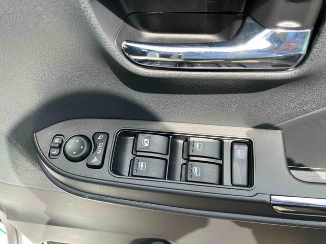 タントカスタムＸ４ＷＤ　ＣＶＴ　６６０ｃｃ　両側電動スライドドア　衝突被害軽減ブレーキ　横滑り防止装置　ＡＢＳ　サイドエアバッグ　プッシュボタンスタート　オートエアコン　前席シートヒーター　電動パーキングブレーキ（福島県）の中古車