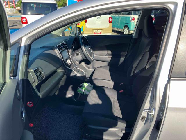 ラクティスＧ２ＷＤ　ＣＶＴ　１５００ｃｃ　５ドア　カーナビ　バックモニター　ＥＴＣ車載器搭載　クルーズコントロール　オートエアコン　プッシュボタンスタート　電動格納ドアミラー　車検整備付（福島県）の中古車