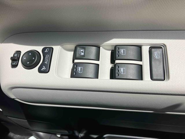 ムーヴキャンバスストライプスＧ２ＷＤ　ＣＶＴ　６６０ｃｃ　両側電動スライドドア　衝突被害軽減ブレーキ　横滑り防止装置　ＡＢＳ　アイドリングストップ　プッシュボタンスタート　スマートキー　ホットカップホルダー　ベンチシート（福島県）の中古車