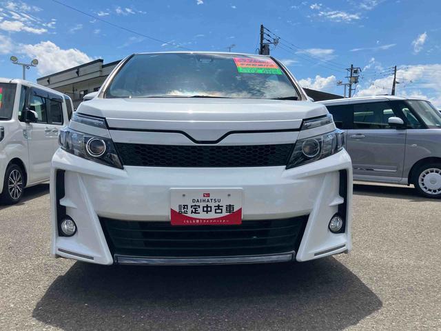 ヴォクシーＺＳ　Ｇ’ｓ２ＷＤ　ＣＶＴ　２０００ｃｃ　両側スライドドア　ＥＴＣ車載器　バックモニター　衝突被害軽減ブレーキ　横滑り防止装置　ＡＢＳ　オートエアコン　アイドリングストップ　プッシュボタンスタート　車検整備付（福島県）の中古車