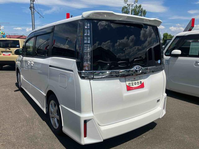 ヴォクシーＺＳ　Ｇ’ｓ２ＷＤ　ＣＶＴ　２０００ｃｃ　両側スライドドア　ＥＴＣ車載器　バックモニター　衝突被害軽減ブレーキ　横滑り防止装置　ＡＢＳ　オートエアコン　アイドリングストップ　プッシュボタンスタート　車検整備付（福島県）の中古車