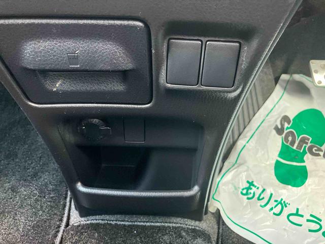 ヴォクシーＺＳ　Ｇ’ｓ２ＷＤ　ＣＶＴ　２０００ｃｃ　両側スライドドア　ＥＴＣ車載器　バックモニター　衝突被害軽減ブレーキ　横滑り防止装置　ＡＢＳ　オートエアコン　アイドリングストップ　プッシュボタンスタート　車検整備付（福島県）の中古車